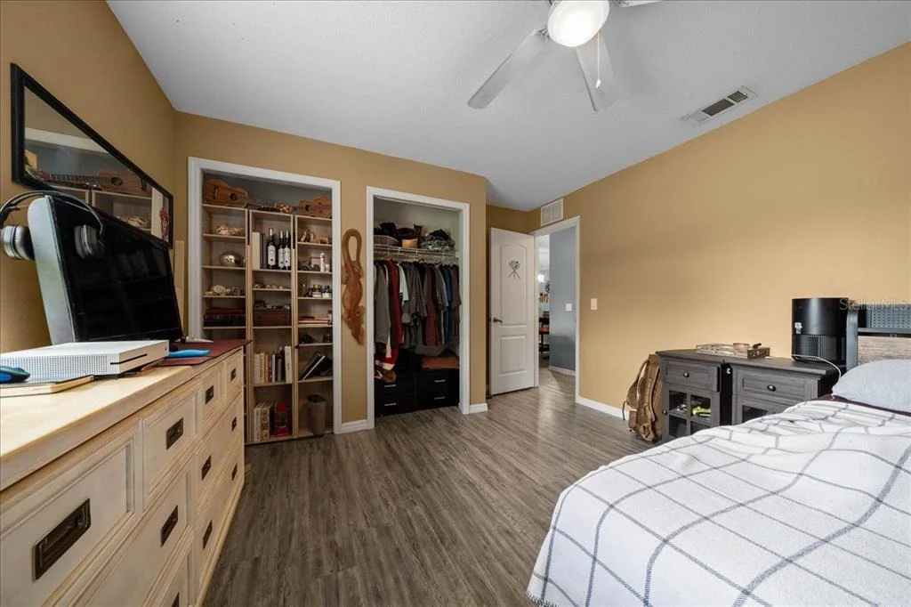 Photo of 9 PINE CIRCLE RUN