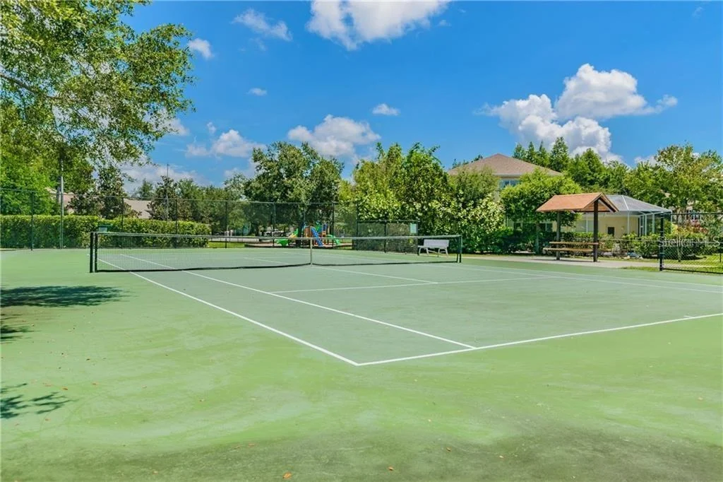 Photo of 1008 ROBINWOOD DRIVE
