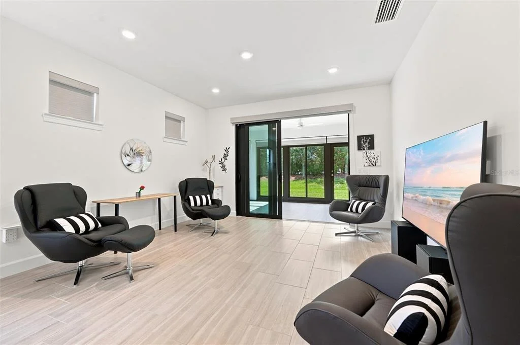 Photo of 6713 ALSTEAD CIRCLE