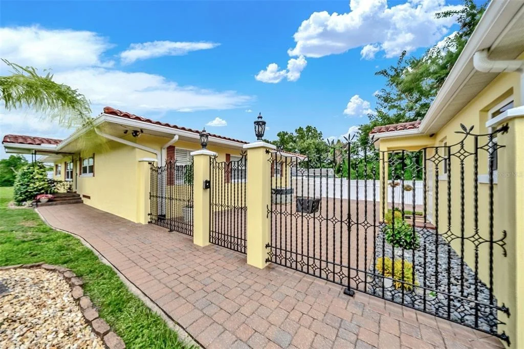 Photo of 123 SUNRISE BOULEVARD