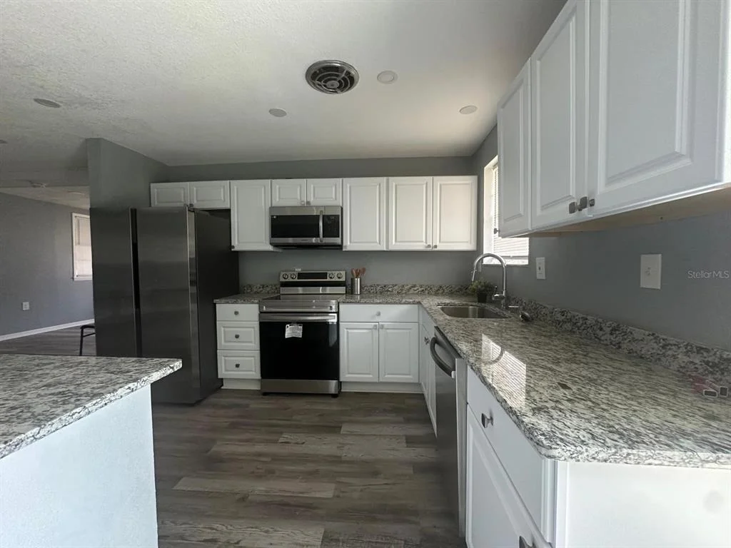 Photo of 1430 RON ROAD