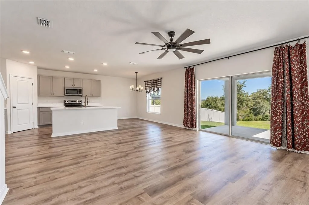 Photo of 585 BLACK EAGLE DRIVE