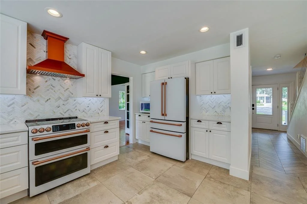 Photo of 835 JOHN ANDERSON DRIVE