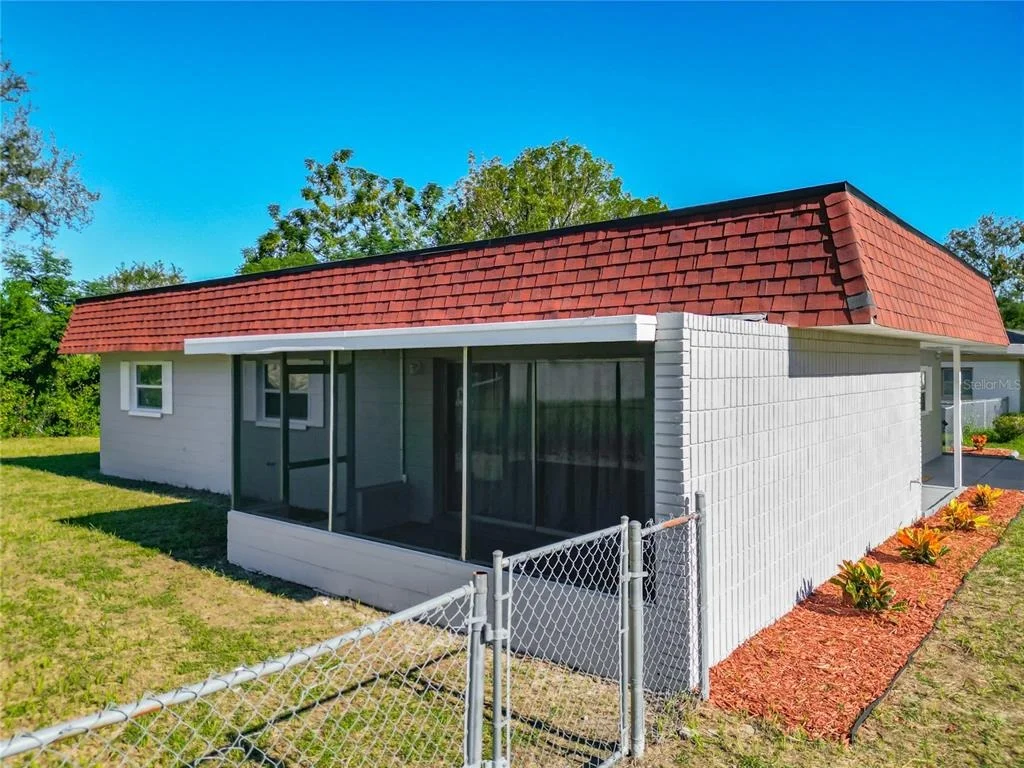 Photo of 46 LAKE COURT LOOP