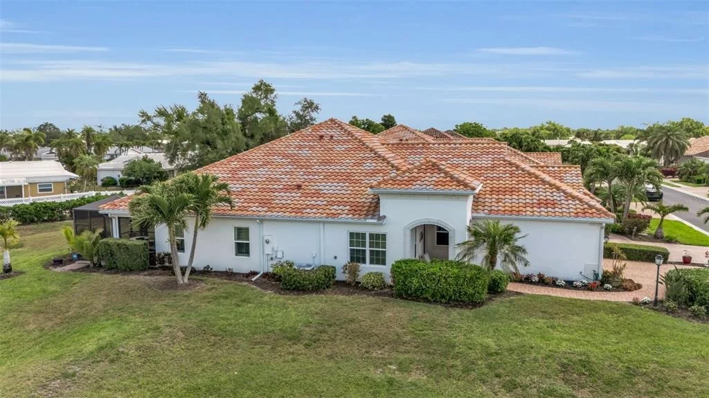 Photo of 7004 VISTA BELLA DRIVE