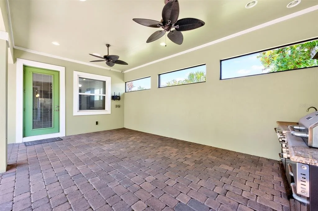 Photo of 8130 LAUREATE BOULEVARD