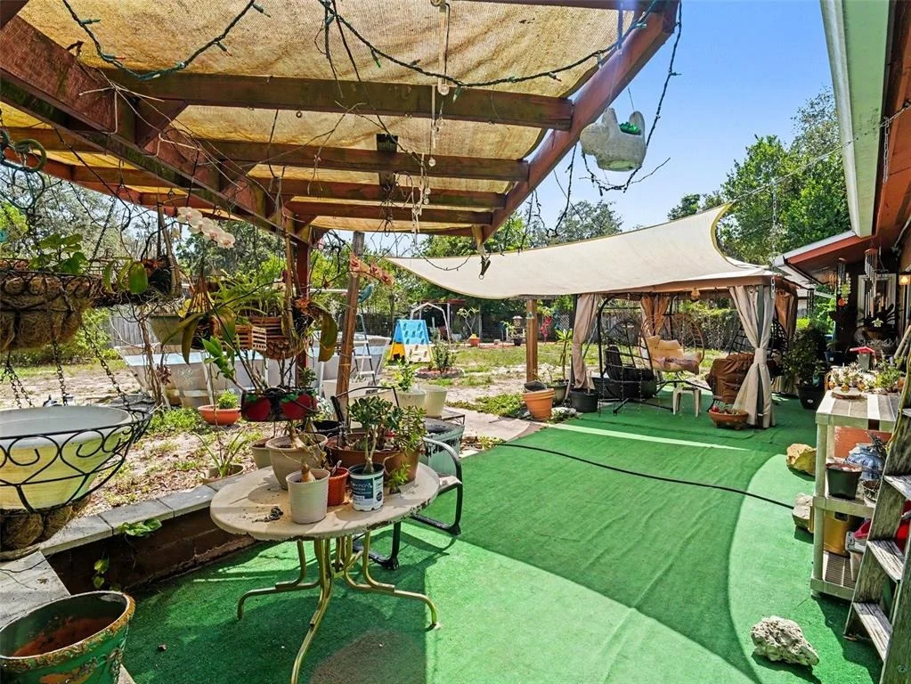 Photo of 11207 CREEKVIEW DR