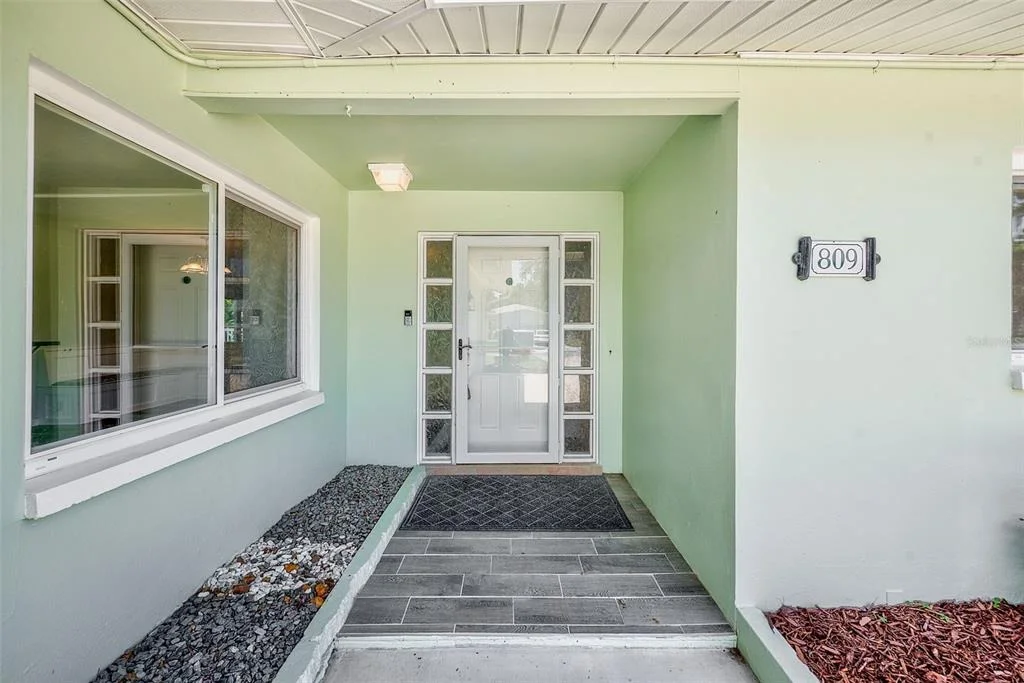 Photo of 809 JACARANDA DRIVE