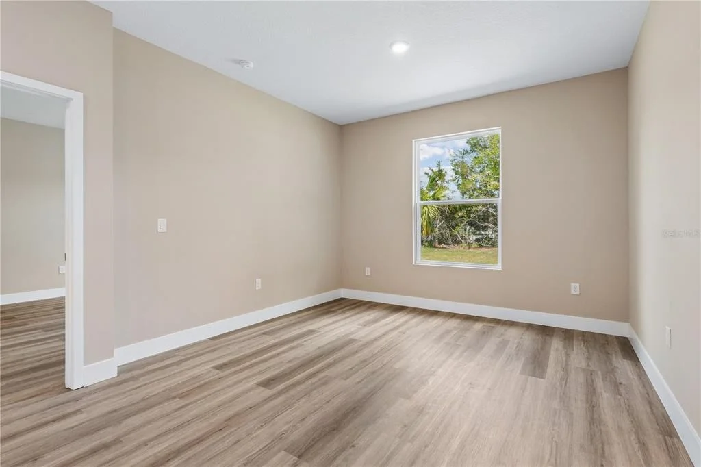 Photo of 7 UPLAND PLACE