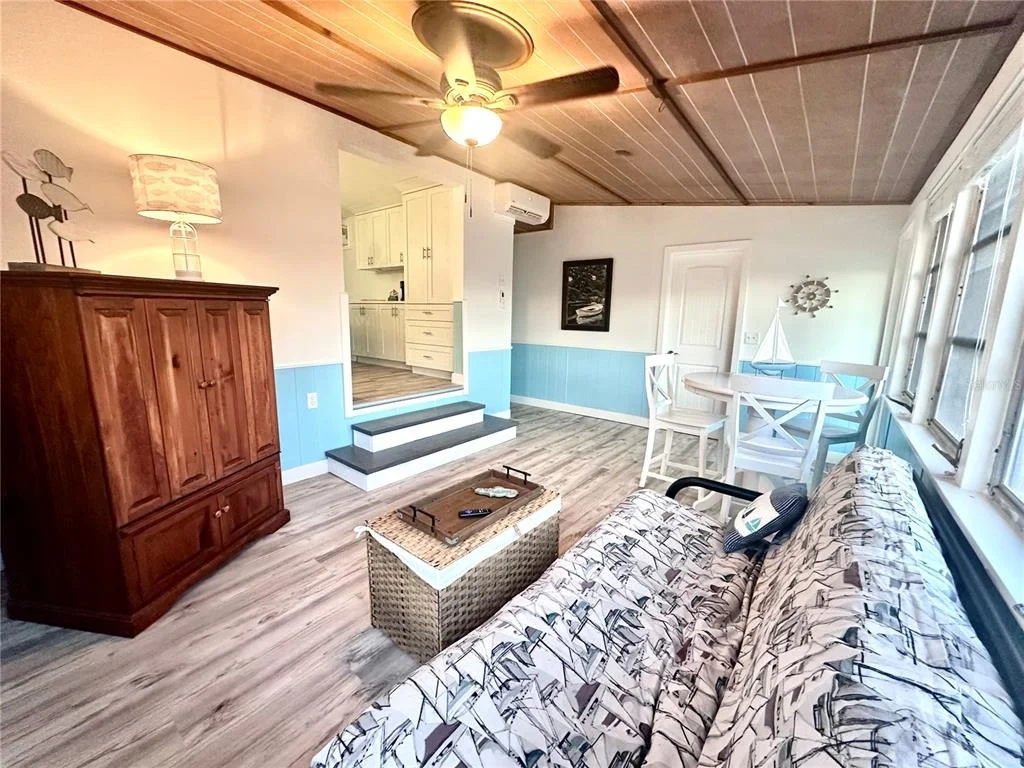 Photo of 4016 EAGLE NEST DRIVE