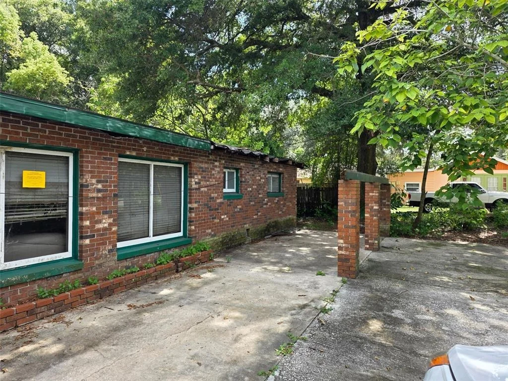 Photo of 4734 HALLIDAY LANE