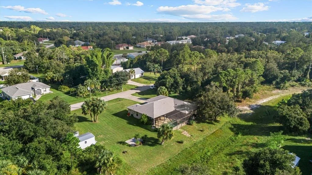 Photo of 4241 CHAMRADE ROAD