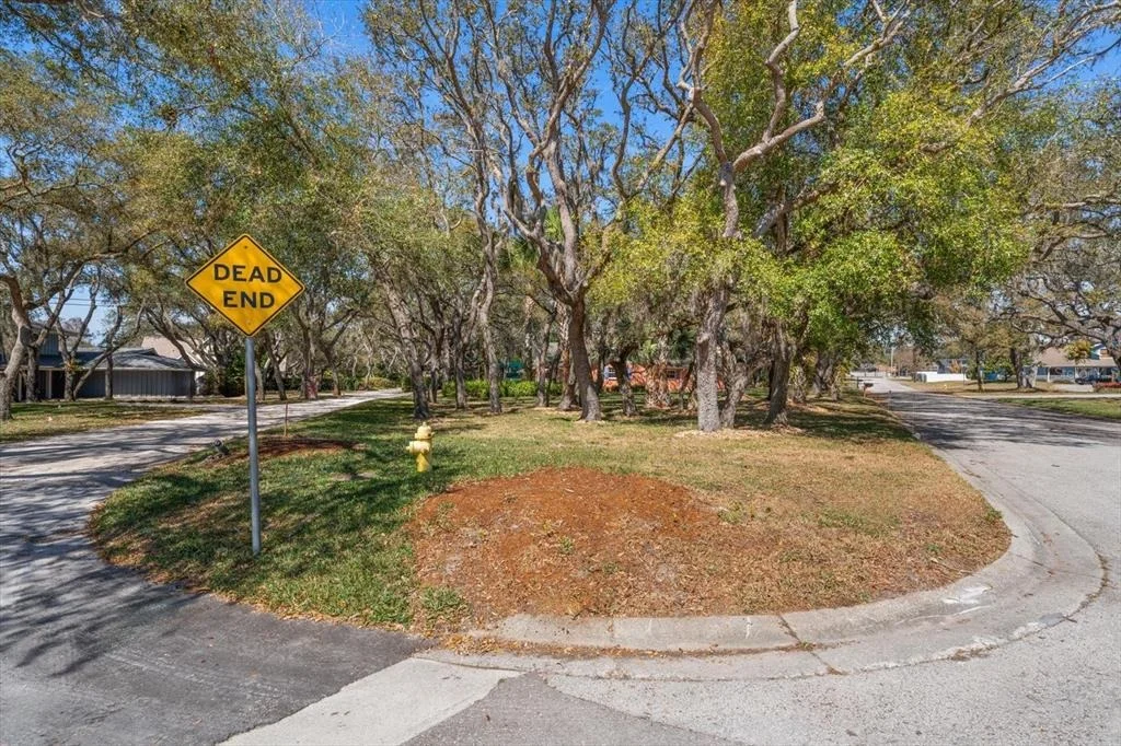 Photo of 1921 CARDINAL ROAD