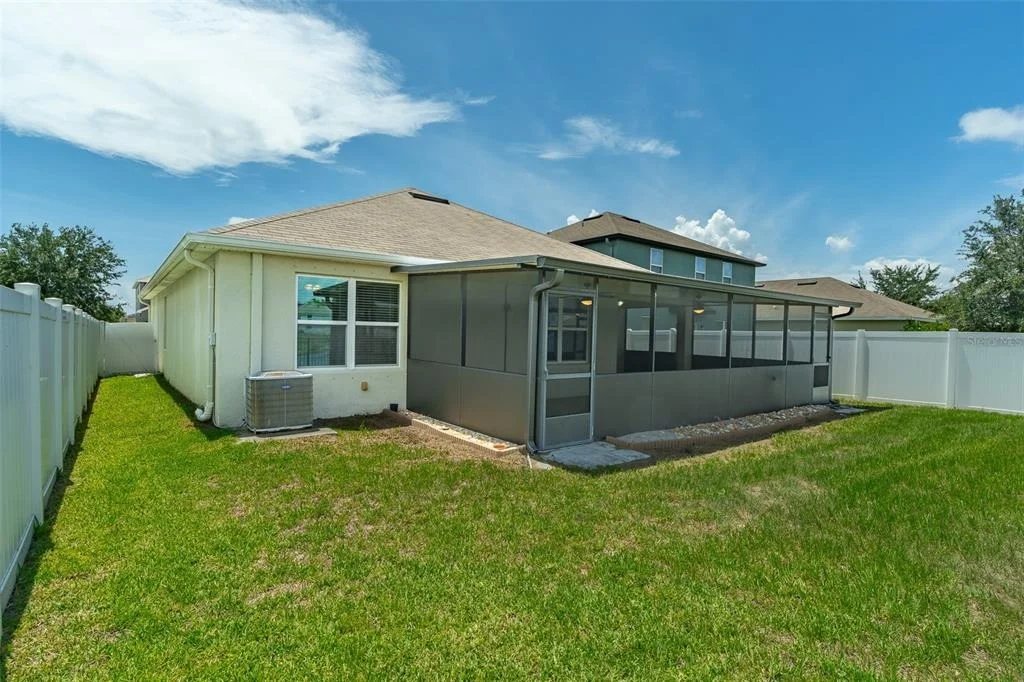 Photo of 10662 PARK MEADOWBROOKE DRIVE