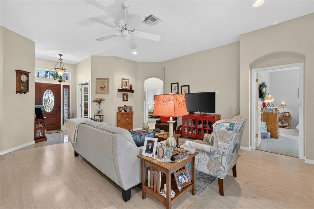 Photo of 5138 AURORA DRIVE