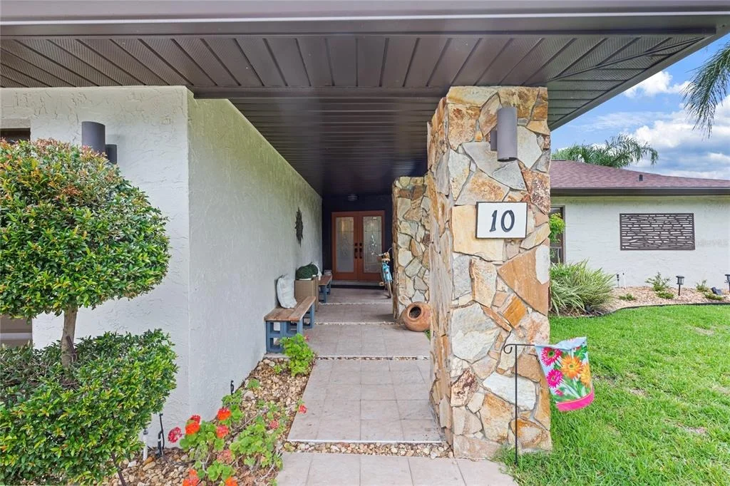 Photo of 10 ARBOR LANE