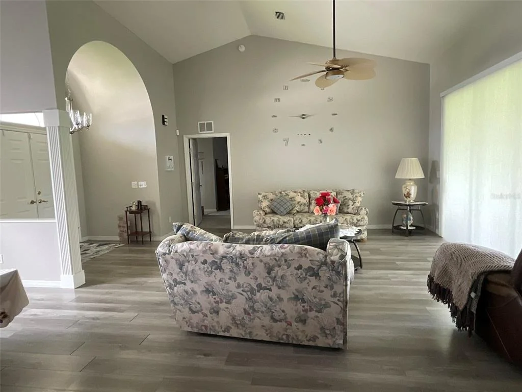 Photo of 2084 NW 50TH CIRCLE