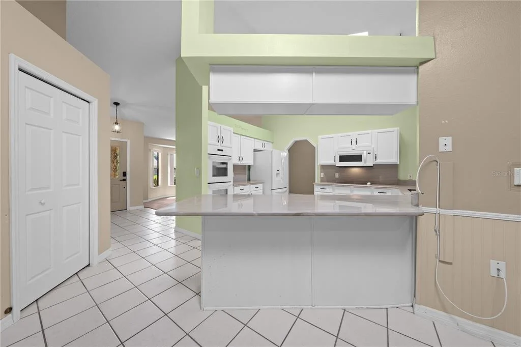 Photo of 2333 SWEETWATER BOULEVARD