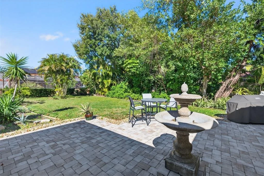Photo of 2392 LANDINGS CIRCLE