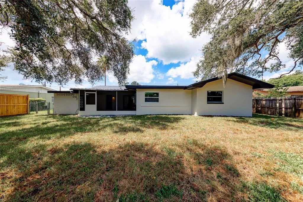 Photo of 471 SIERRA CIRCLE E