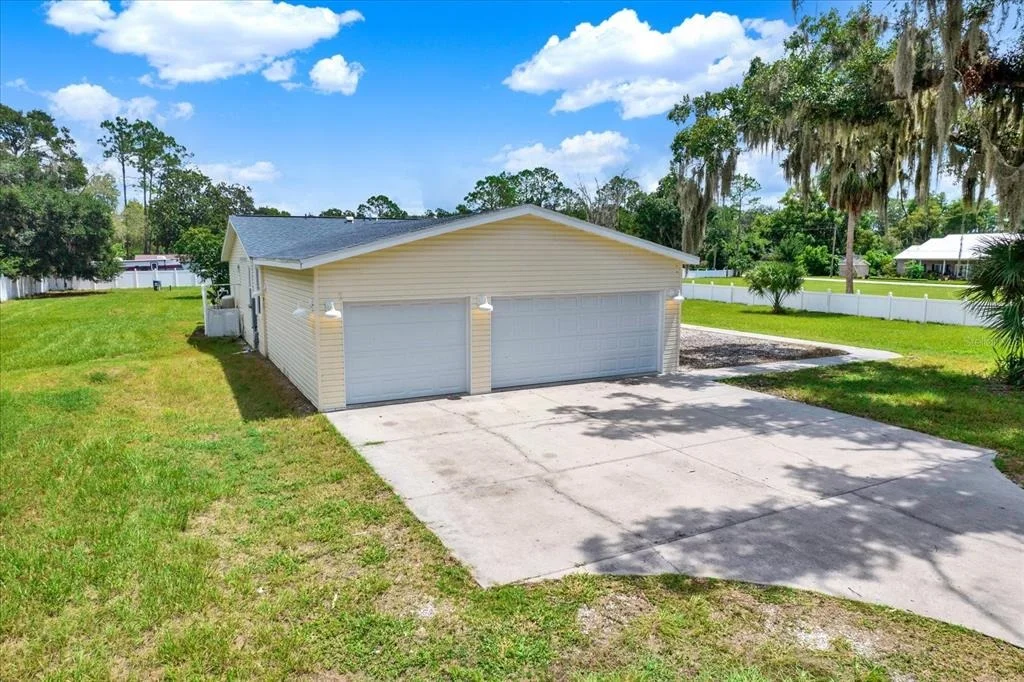 Photo of 17403 ESTES ROAD