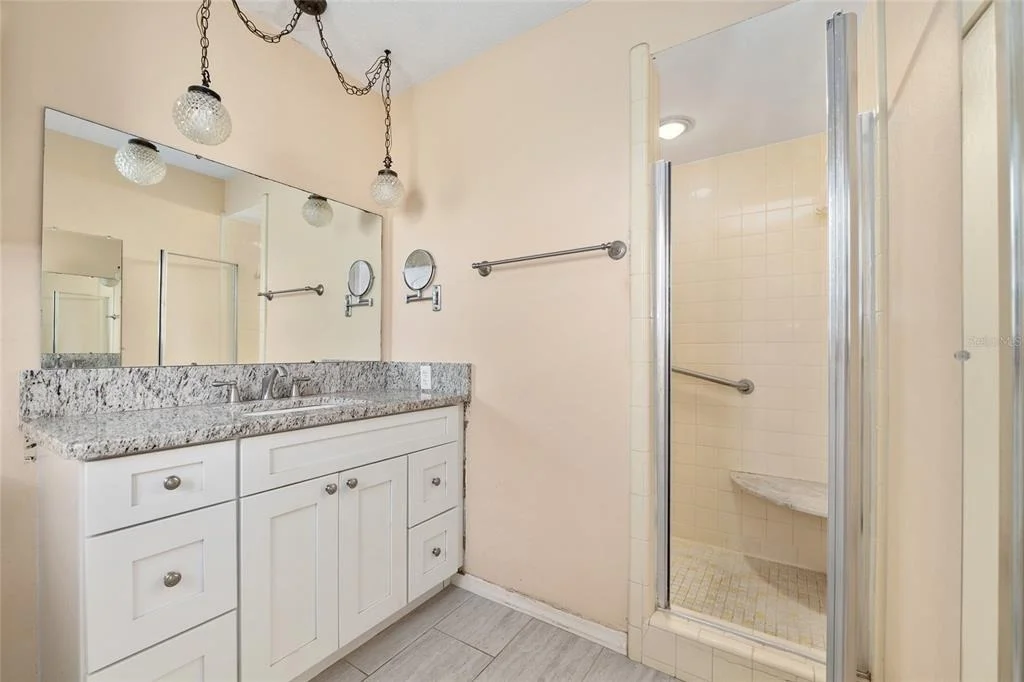 Photo of 3300 SE 32ND STREET