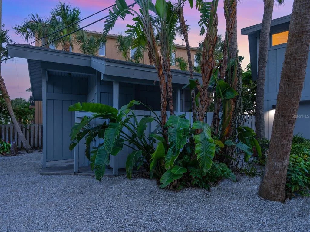 Photo of 3201 CASEY KEY ROAD