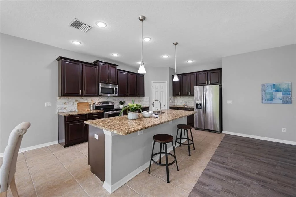 Photo of 1405 PARKER DEN DRIVE