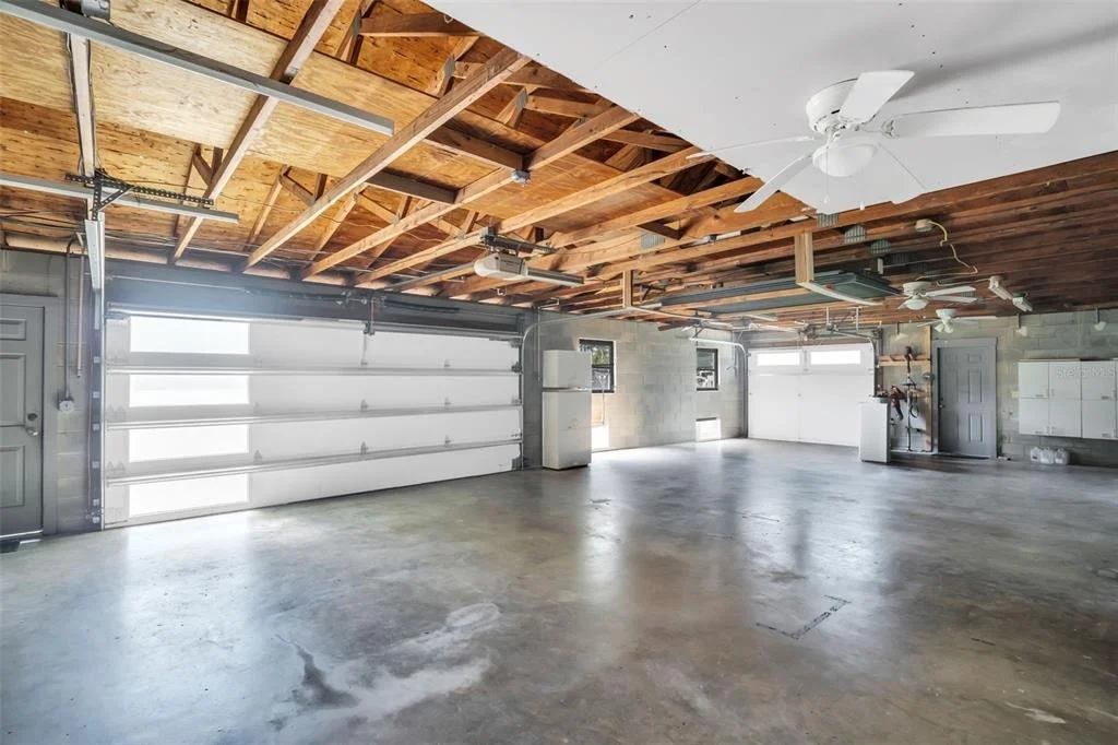 Photo of 810 WARREN ROAD