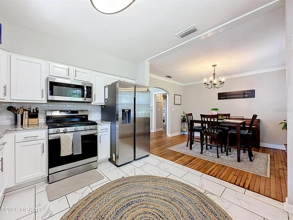 Photo of 2615 RIDGEWOOD ROAD