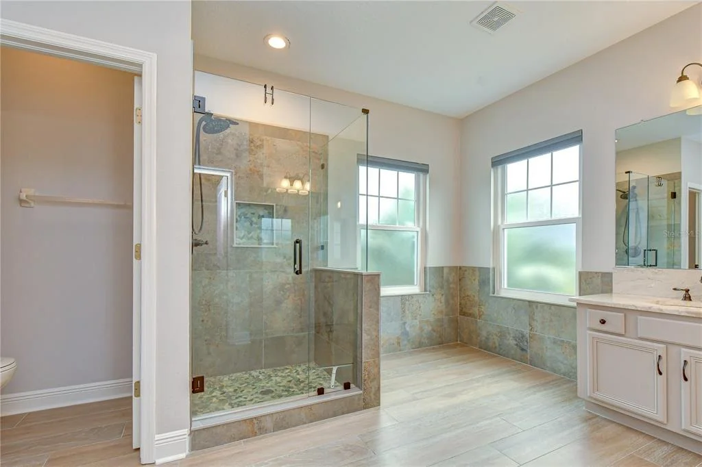 Photo of 6135 CHURCHSIDE DRIVE