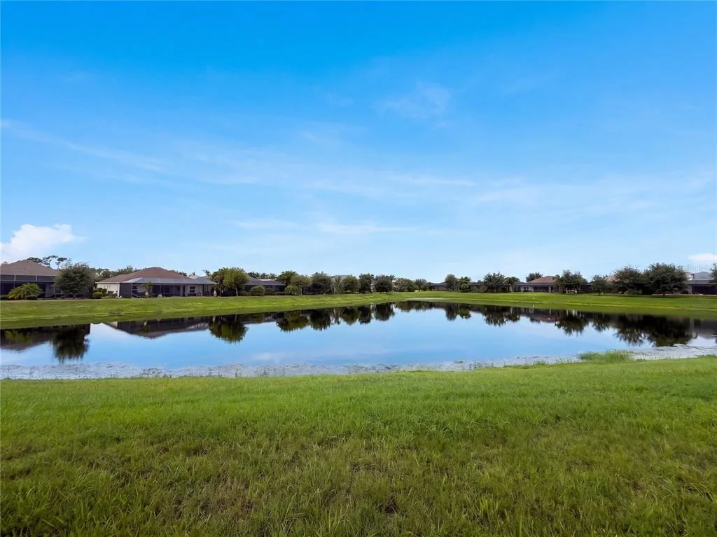 Photo of 1121 THORNBURY DRIVE