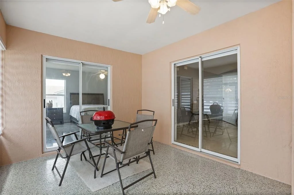 Photo of 329 LAKE DAISY LOOP