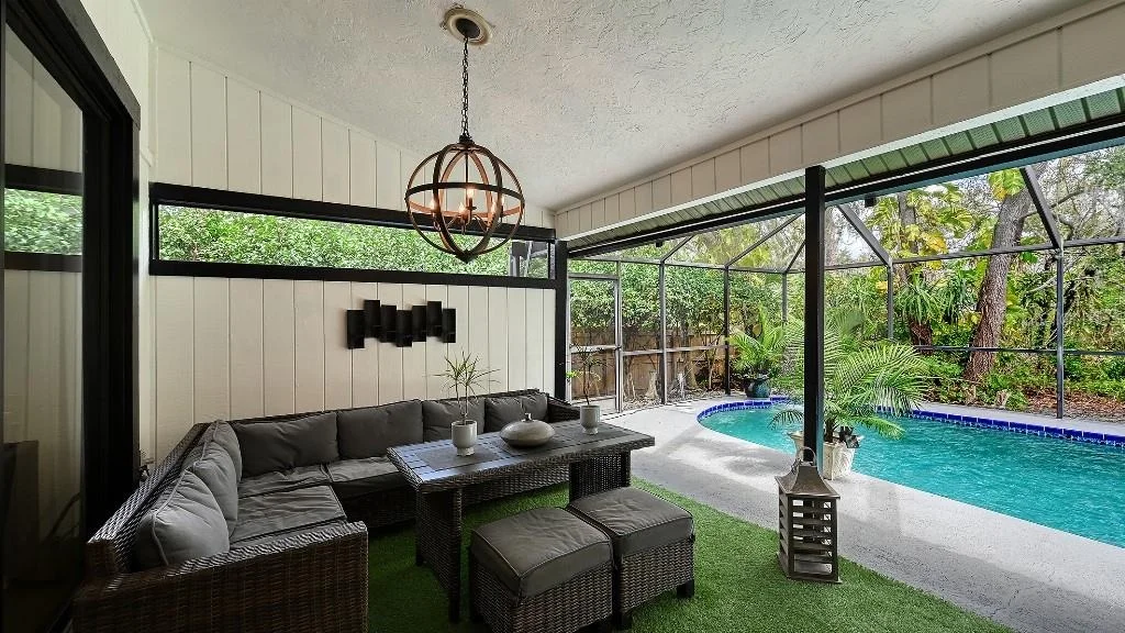 Photo of 721 FORESTVIEW DRIVE