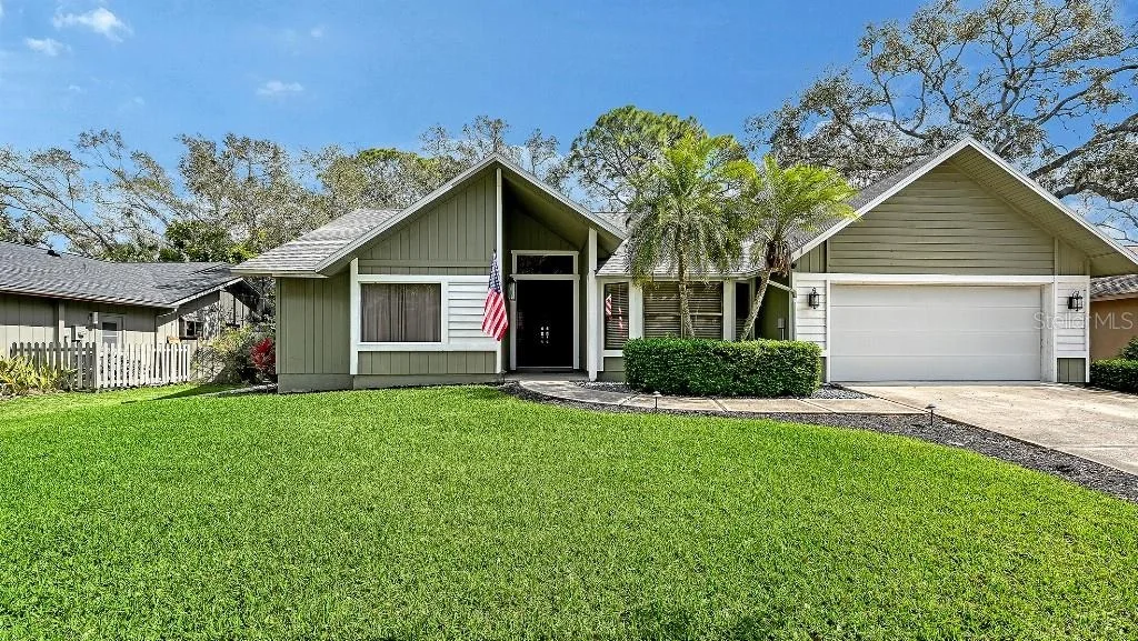 Photo of 721 FORESTVIEW DRIVE