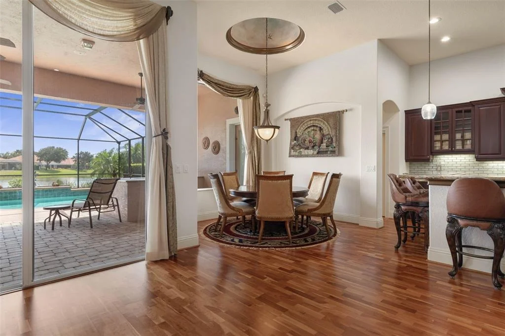 Photo of 62 OAK VIEW CIRCLE