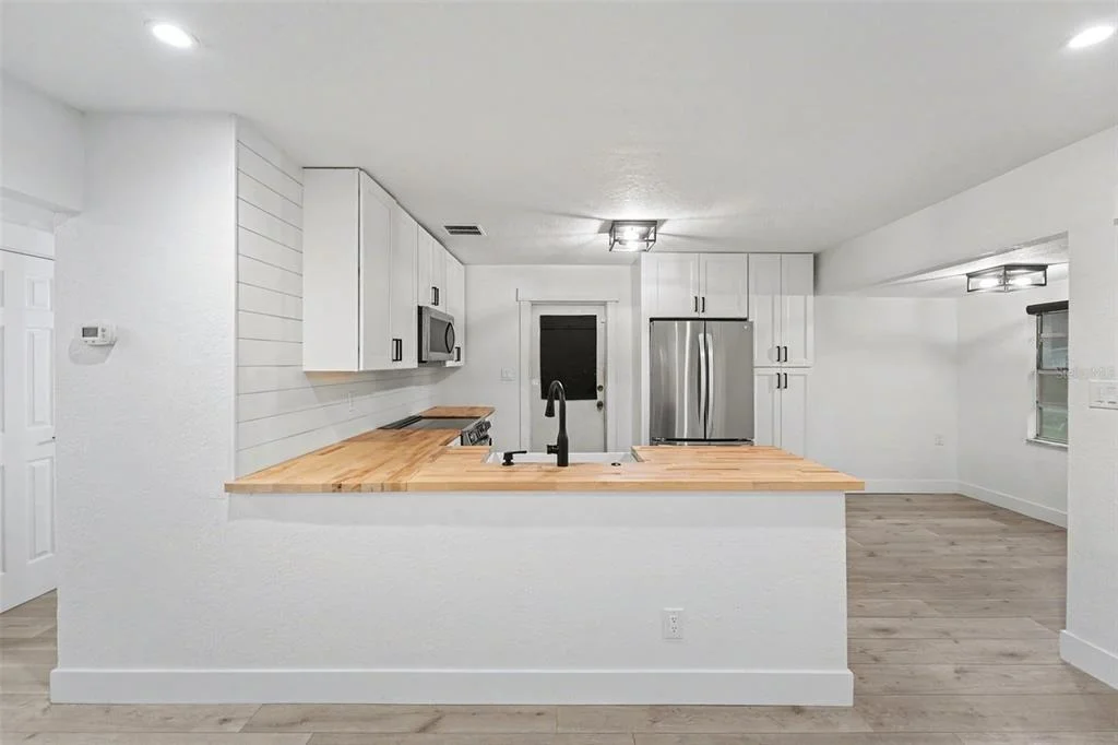 Photo of 131 EMERALD LANE