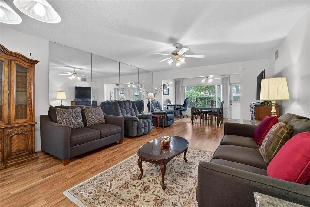 Photo of Unit 6 at 2440 WORLD PARKWAY BOULEVARD