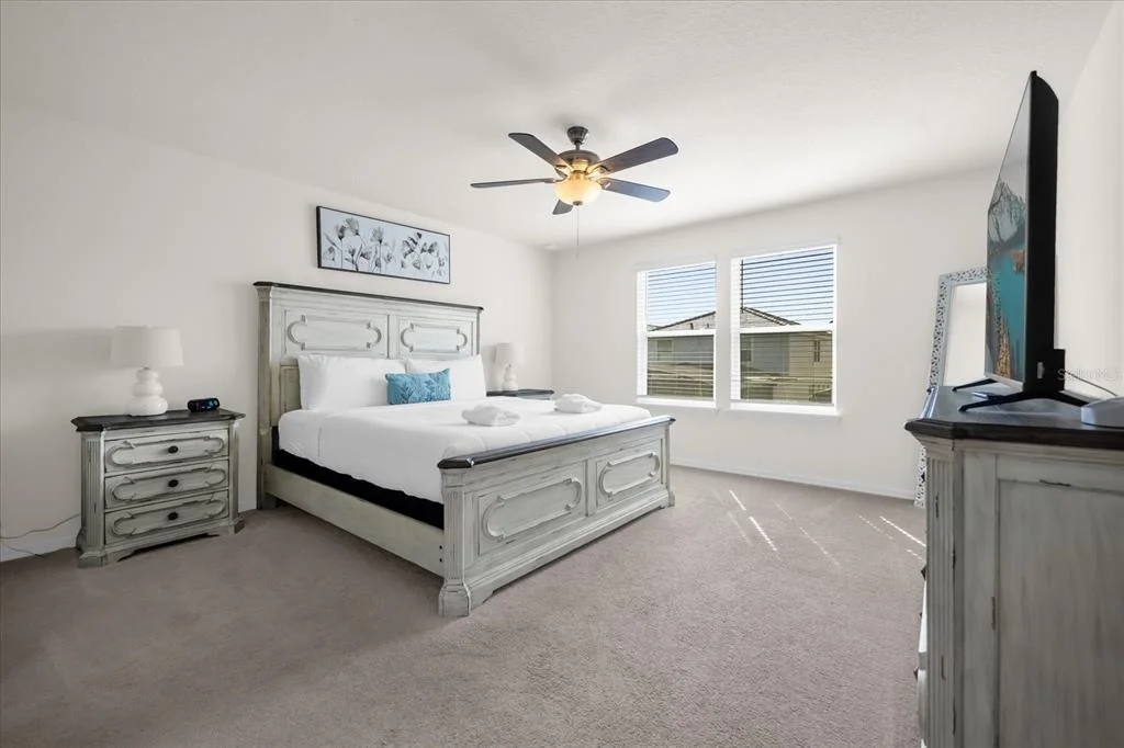 Photo of 7260 OAKMOSS LOOP