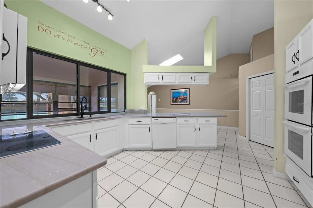 Photo of 2333 SWEETWATER BOULEVARD