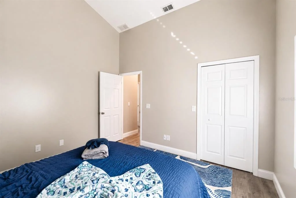 Photo of 10 FALLS PLACE