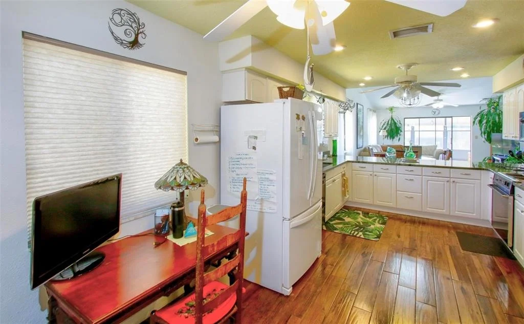Photo of Unit 6502 at 6502 RIVER RUN BOULEVARD