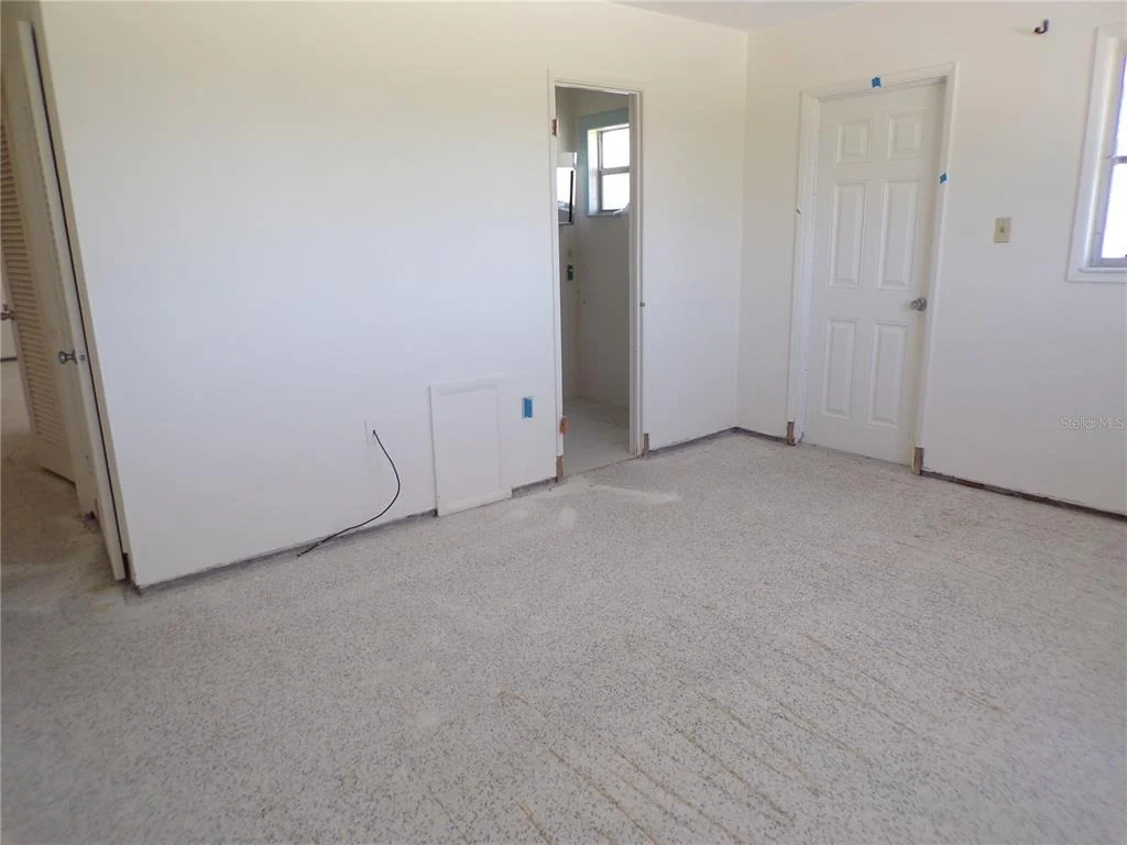 Photo of 1124 SUNSET DRIVE