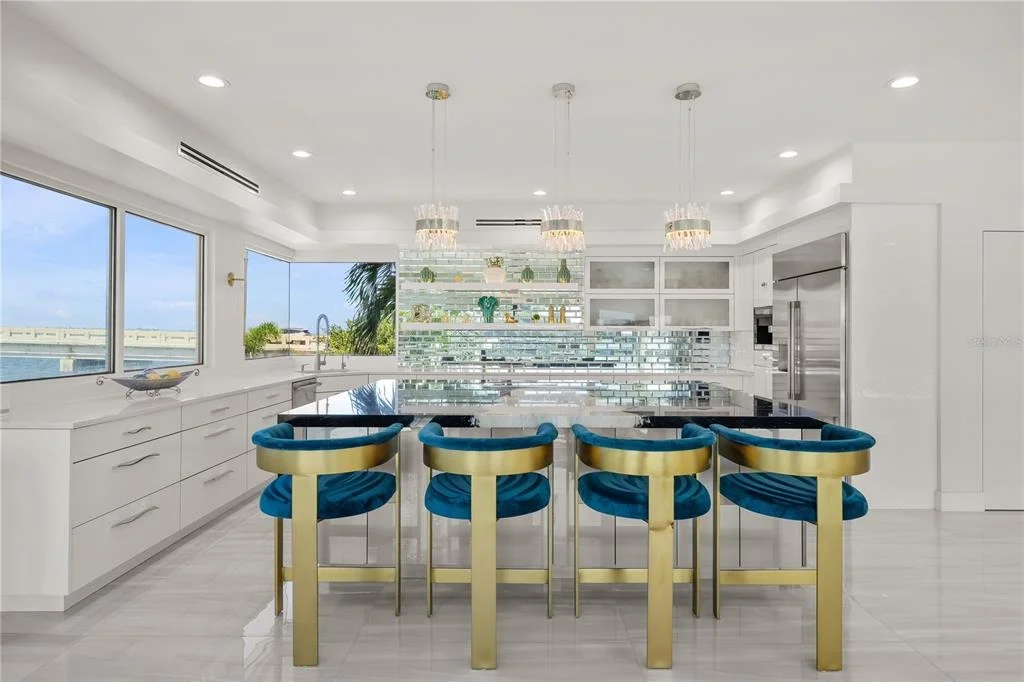 Photo of 1400 SIESTA DRIVE