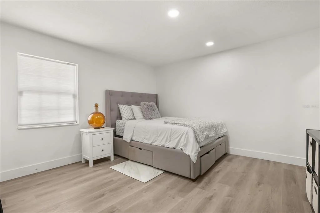 Photo of 1 CUNNINGHAM LANE