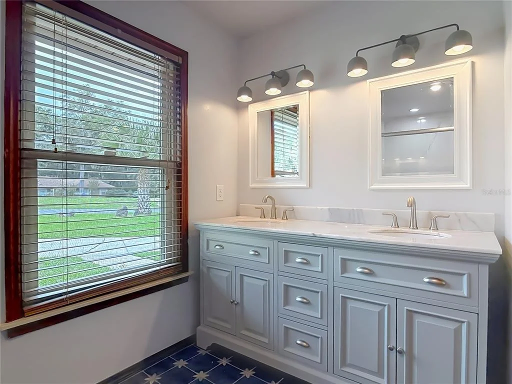Photo of 1032 VALLEY FORGE ROAD