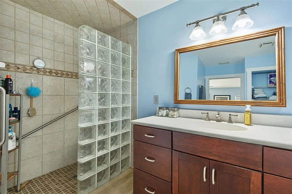 Photo of 62 BAYSIDE DRIVE
