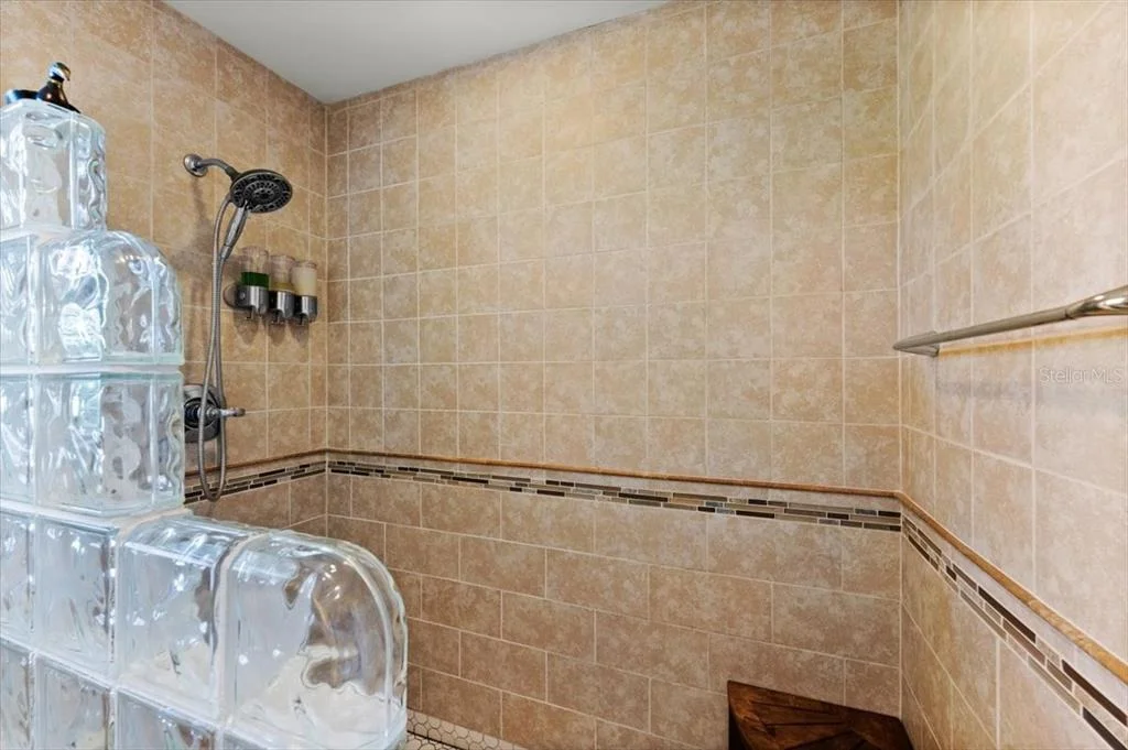 Photo of 2306 JOHN ANDERSON DRIVE