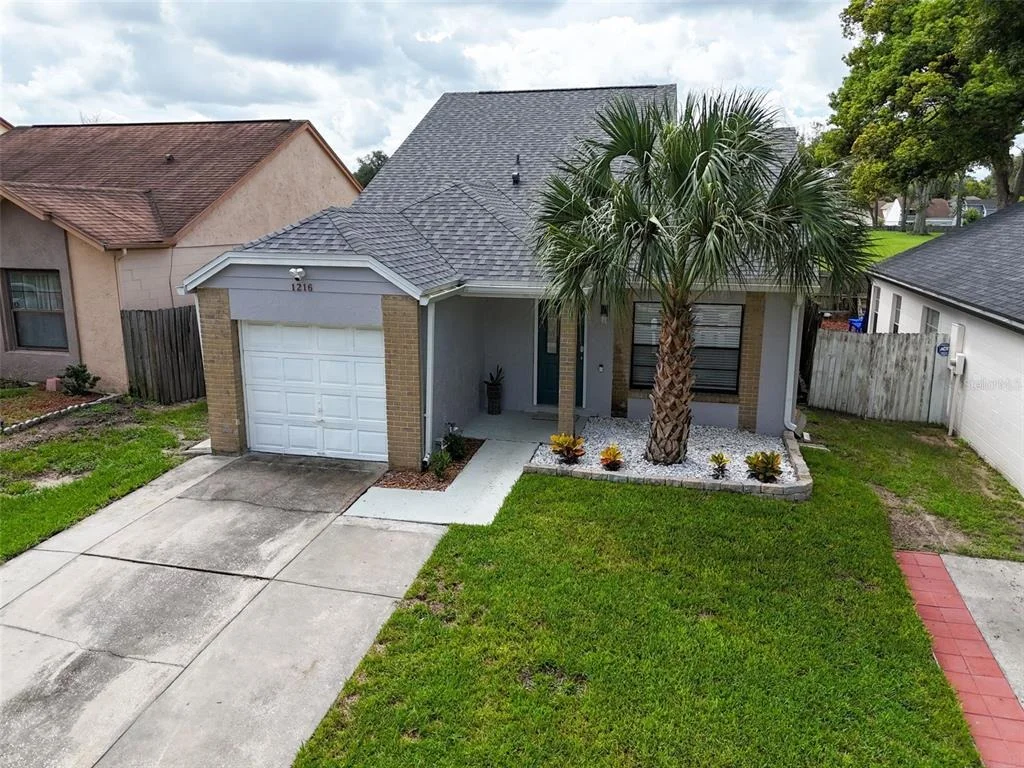 Photo of 1216 PIN OAK DRIVE