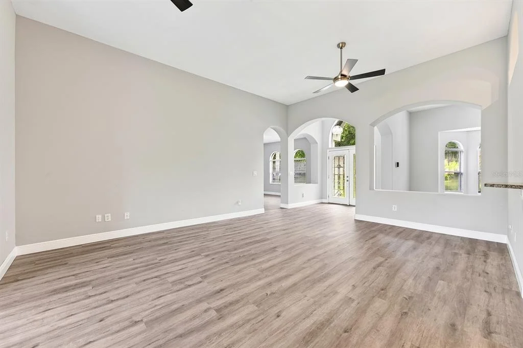 Photo of 4946 LAZY OAKS WAY